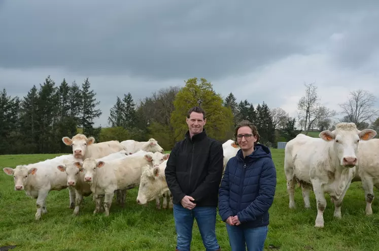 Franck et Julie Soufferant n'ont pas hésité à remettre en question leur système en s'appuyant sur un audit avec la chambre d'agriculture de Saône-et-Loire. 