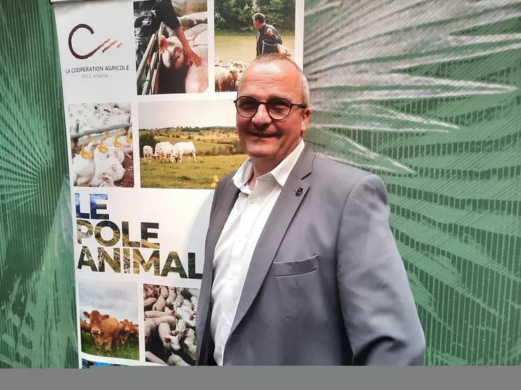 Bruno Colin, éleveur de bovins laitiers et viande en Lorraine, président de la section bovine et du « Pôle Animal » de La Coopération Agricole