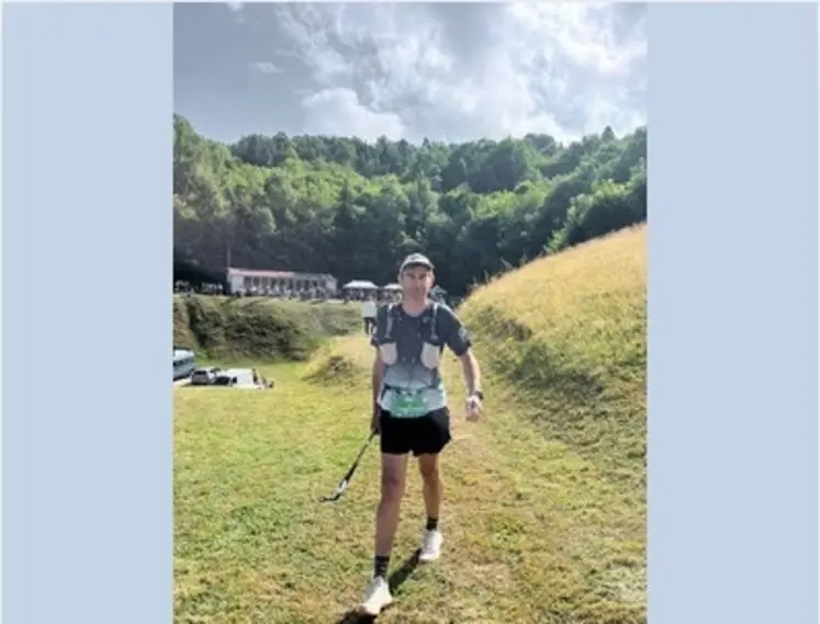 <em class="placeholder">Joël Piganiol éleveur de limousines et  ultra trailer</em>