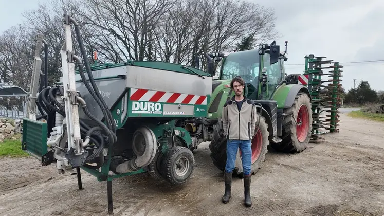 <em class="placeholder">Jérémy Bohy devant son combiné de semi ACS </em>