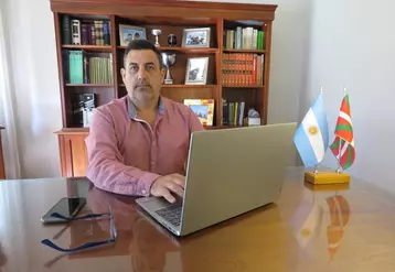 Ariel Morales, porte-parole de la chambre des abatteurs d’Argentine. « L’avantage du débouché chinois est de fonctionner hors de tout contingent et même d’être ouvert à des exportateurs qui travaillent à façon avec la trentaine d’abattoirs argentins agréés par Pékin. »