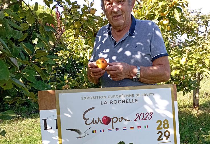 Guy Jouinot, président de l'association des Croqueurs de pommes Aunis Saintonge, prépare activement Europom.