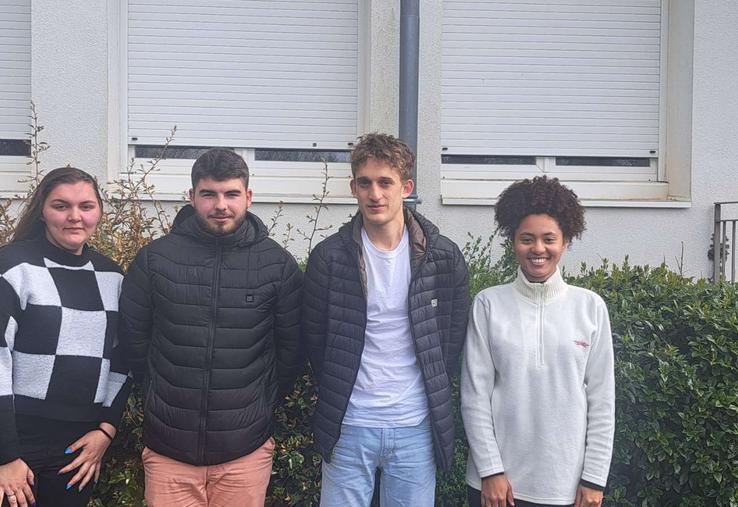 Marie Aumônier, Jules Léger-Plaire, Ethan Malmanche et Lisa Richard organisent, le mardi 9 avril, à Ozillac, une journée sur l'innovation en viticulture.