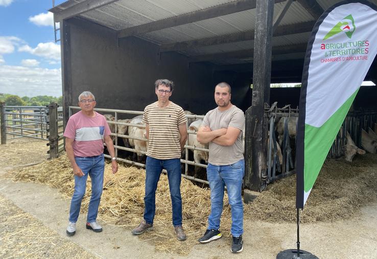 Thomas (à droite) a passé du temps avant le parrainage avec les deux frères Mimault pour prendre la relève de François.