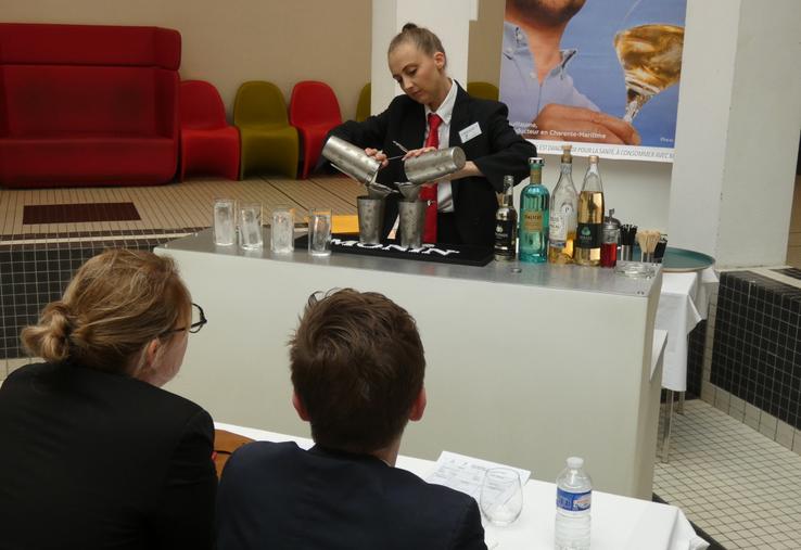 Le concours permet à la fois de faire connaître le pineau auprès de futurs professionnels et de mettre en valeur la diversité de ses modes de consommation.