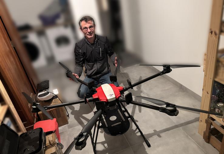 Olivier Courandière propose de nombreuses utilisations de son drone, dont plusieurs pour l'agriculture. 