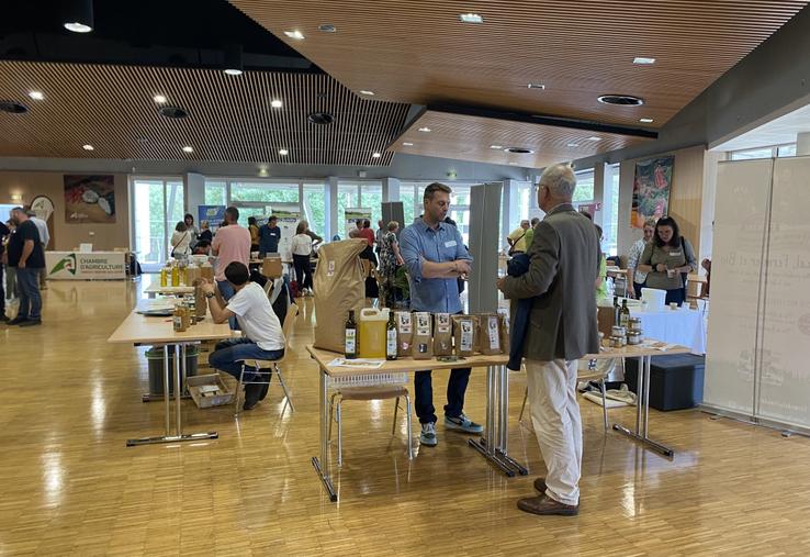 Le domaine des Loges de Parthenay a accueilli une trentaine de producteurs locaux, mercredi 7 octobre.
