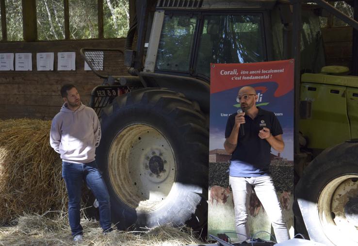 Kévin Charret et Paul Souchet, de Gènes Diffusion, ont présenté leur outil de suivi de reproduction.