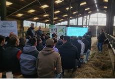 Le rendez-vous a permis de parler d'élevage, de qualité de l'eau et d'enjeux de transmission en présences d'agriculteurs, de porteurs de projets et d'élèves de la MFR de St-Germain-de-Marencennes.