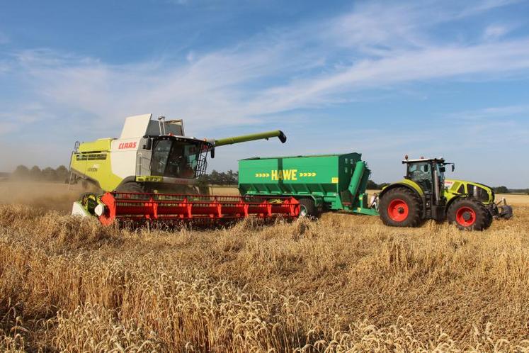 Moissonneuse-batteuse : une coupe flexible pour récolter le soja