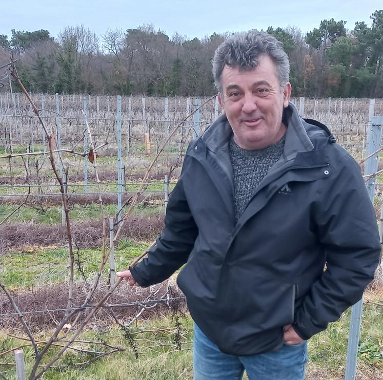 Laurent Cuisnier, viticulteur à Gémozac, membre d’un groupe MiVigne participera, le 12 mai à la journée technique sur le dépérissement de la vigne. 