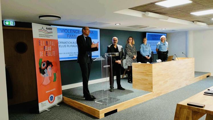 La formation des élus relais a eu lieu à l'école des avocats de Poitiers.