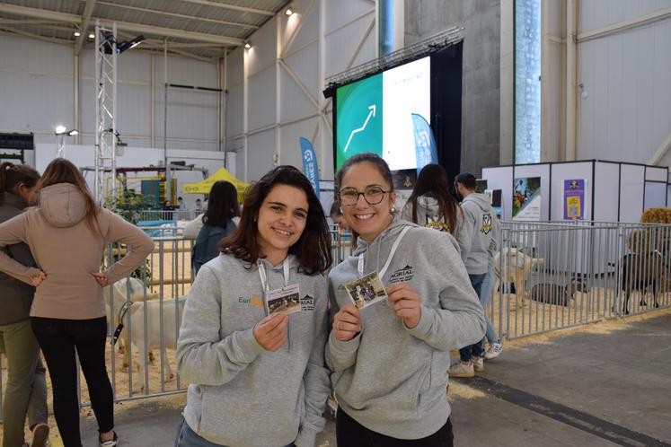 Cléa et Coralie, du CFA de Melle, ont tout donné pour amener leur équipe à la battle finale !