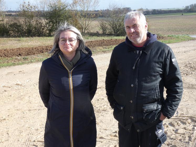 Béatrice et Sylvain Merleau font partie des producteurs de la nouvelle association Cultivateurs de Chanvre Trézence-Boutonne.