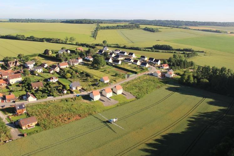 La notion de proximité sera discutée dans les chartes.