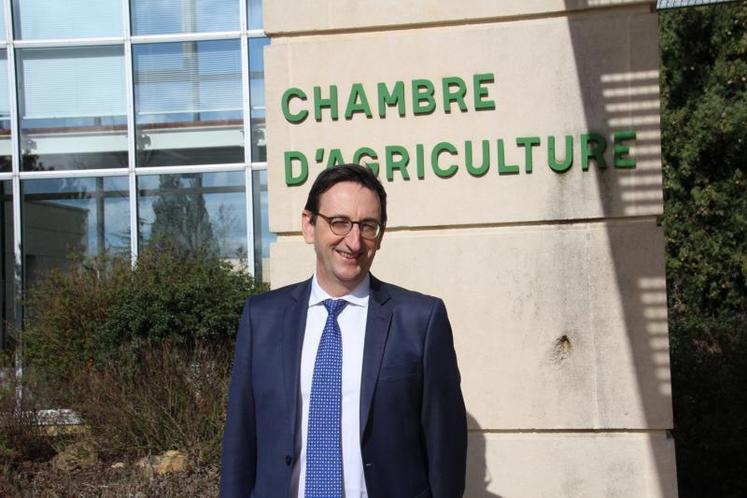 Deux ans après sa mise en place, la Chambre régionale d'agriculture de Nouvelle-Aquitaine change de directeur en accueillant Olivier Degos.