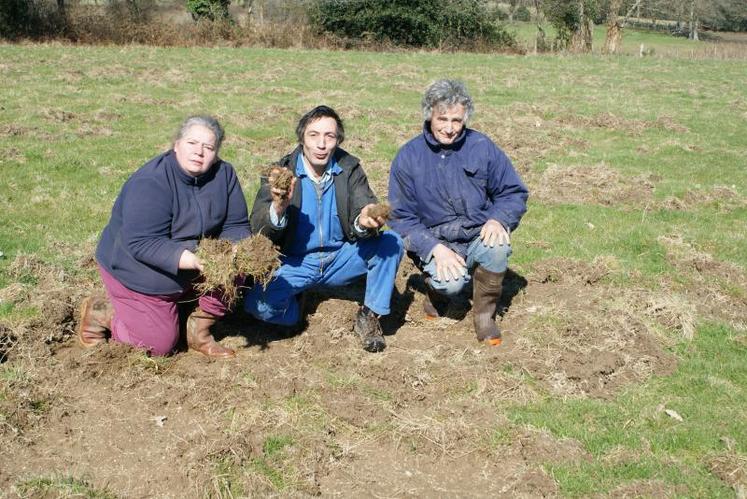 Les trois exploitants avec de gauche à droite : Josette Bru, Jean-François Boulesteix et Gérard Bru.