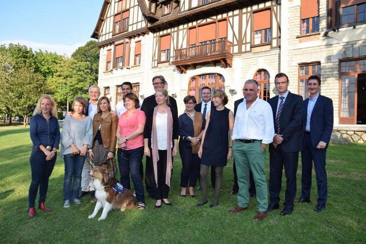 La maison Martell a accueilli les artisans des Grands Ateliers de France au château de Chanteloup.