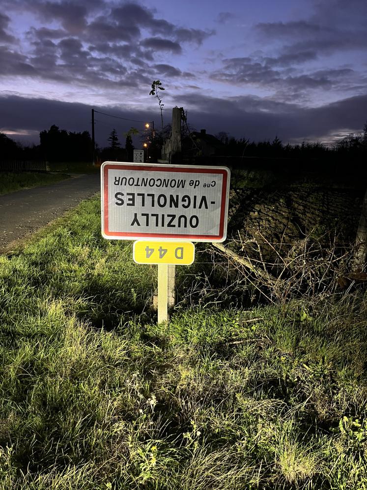 pancartes retournées on marche sur la tête fnsea ja