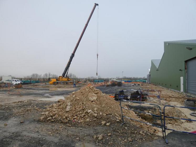 Les travaux de construction d’un bâtiment destiné à accueillir une nouvelle ligne de triage pour semences hybrides ont déjà débuté.