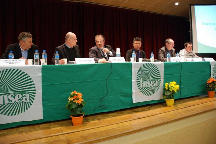 Alain Chabauty, président le Fnsea, a redemandé au préfet, Jérôme Gutton, de relancer la procédure de retrait de cinquante communes du département du classement en zones vulnérables, « compte tenu des seuils enregistrés et admis par l’administration ».