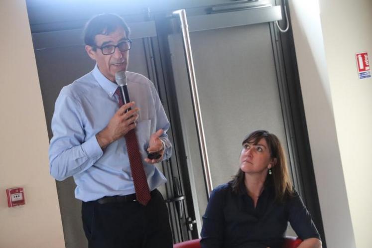 Lionel Poitevin, directeur régional de l’ADEME Nouvelle-Aquitaine, et Sandra Marsaud, députée de la Charente.