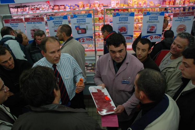 Des explications parfois vives mais pas toujours convaincantes pour les éleveurs.