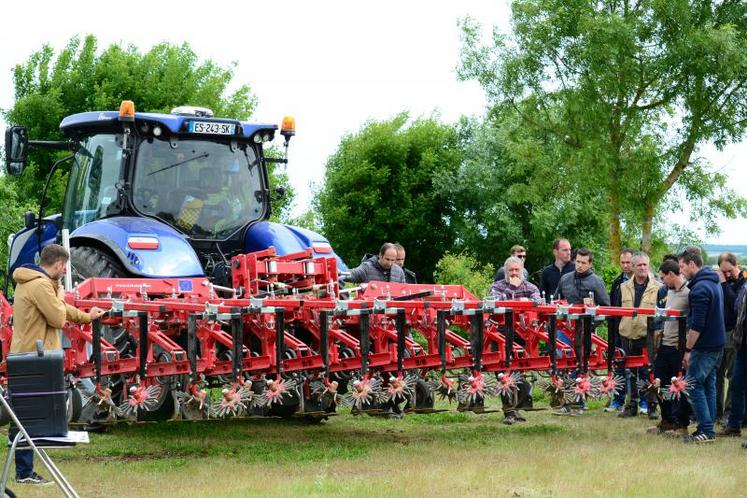 Bineuse arrière Steketee IC Light