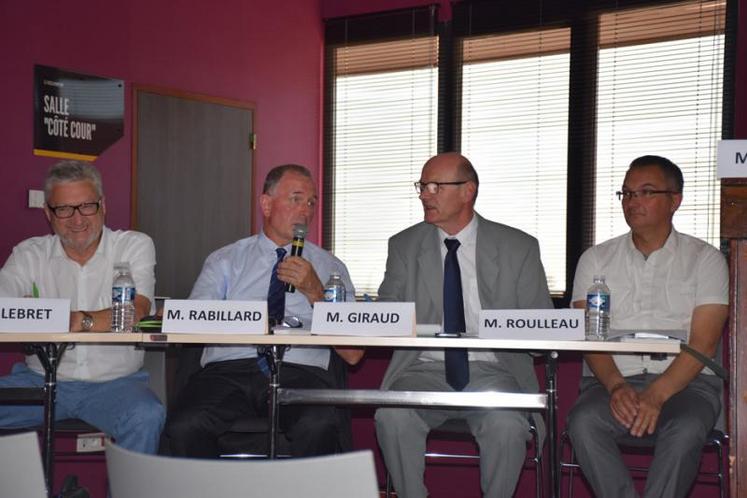 Alain Lebret, président de Terra Lacta, Jean-Luc Rabillard, président de l’ACLCCP, Joseph Giraud, directeur de l’ACLCCP et Patrick Roulleau, président de la CLS.