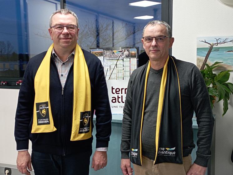 Cette année, Christian Cordonnier et Jean-Yves Moizant accueilleront à l'occasion de leur assemblée générale Vincent Merling, le président du Stade Rochelais, pour parler des valeurs communes entre coopération et rugby. La coopérative est partenaire du club et y a installé un « Village Terre Atlantique » afin d'inscrire sa marque et son logo dans le paysage local.