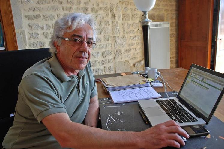 « Au vu de la complexité administrative du métier d’agriculteur mais aussi de la précision dont on doit faire preuve, Internet est une chance », explique Jean-Louis Cailleton.