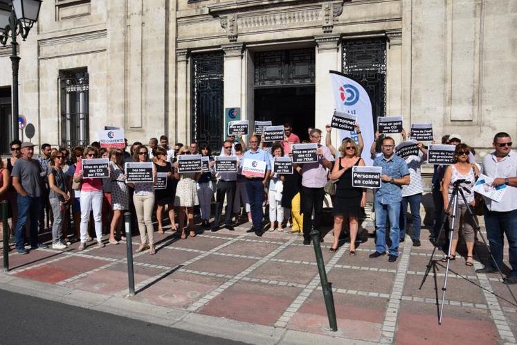 Rassemblement de protestation, mardi sur la place Bouillaud à Angoulême.