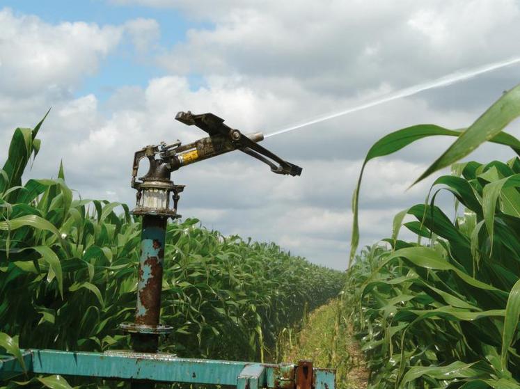 L’irrigation est souvent diabolisée et associée à une agriculture intensive.