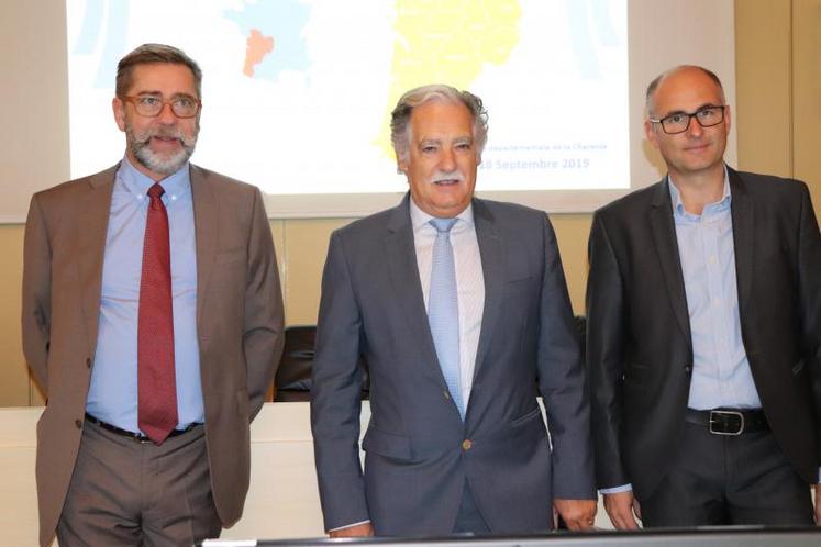 Hugues Roux, directeur de la succursale de la Banque de France en Charente ; Daniel Braud, président de la CCI Charente et Frédéric Charpentier, chargé d'études à la CCI Charente.