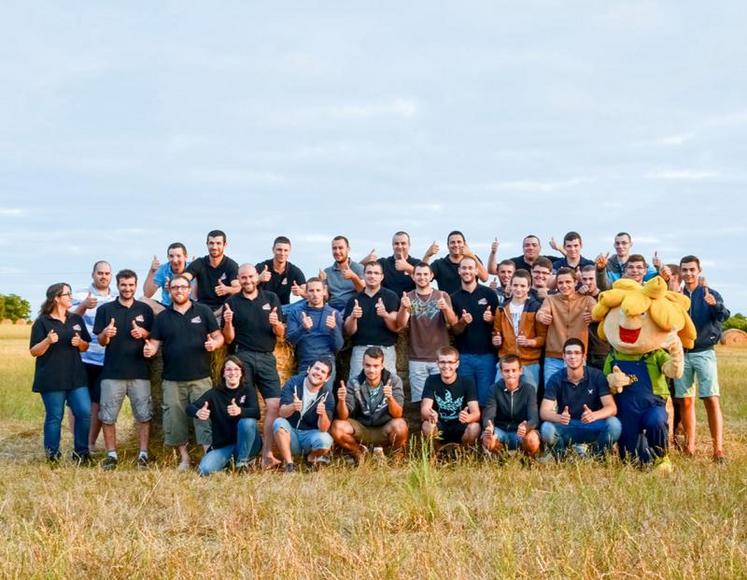 Le comité d’organisation des jeunes agriculteurs du canton de Saint-Gilles-Croix-de-Vie.