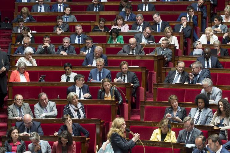 Une pluie d’amendements sur le projet gouvernemental.