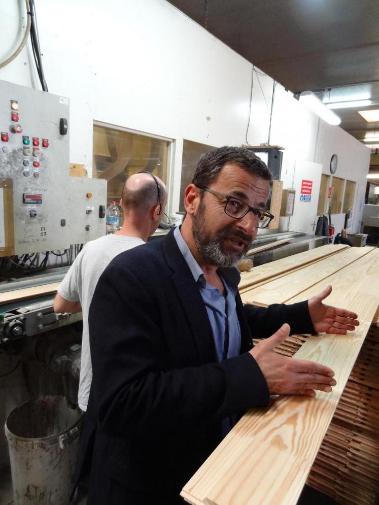 Eric Plantier, directeur de FP bois, société landaise et charentaise maritime dans la transformation forestière.