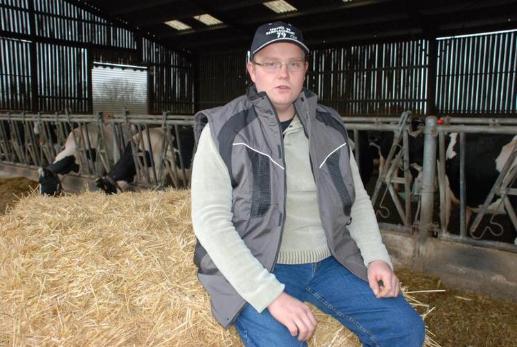 « Je me plais dans le milieu agricole. Le travail est enrichissant, les tâches diversifiées », déclare Samuel Baricault.