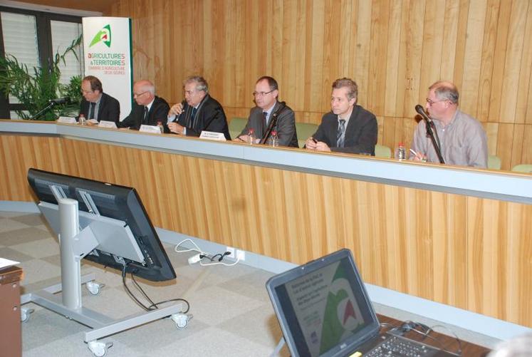 Pierre Lambert, préfet des Deux-Sèvres, s’est dit favorable à la demande de la profession sur la révision du Projet agricole départemental.