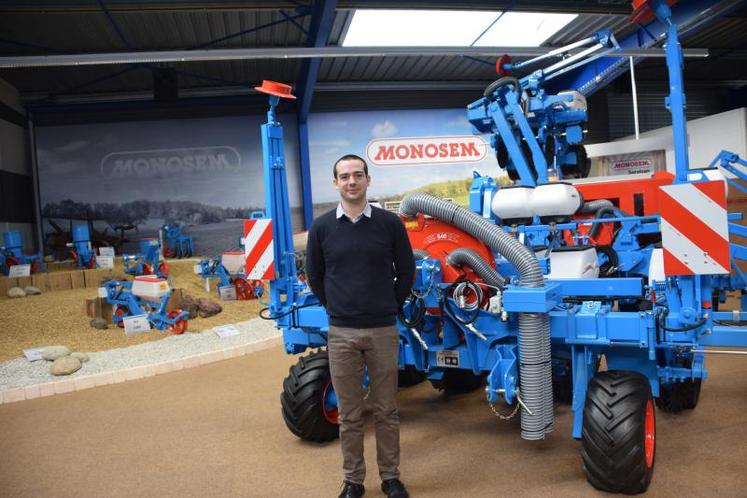 Florian Crochet dans le centre de formation inauguré en 2015. L’entreprise forme ses clients à l’utilisation de ses machines qui, avec l’apport des nouvelles technologies, se complexifie.