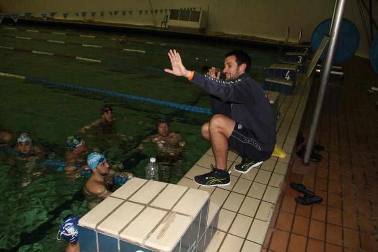 Depuis plusieurs mois, les nageurs maîtres de l’ASPTT se préparent à la piscine de la Ganterie.