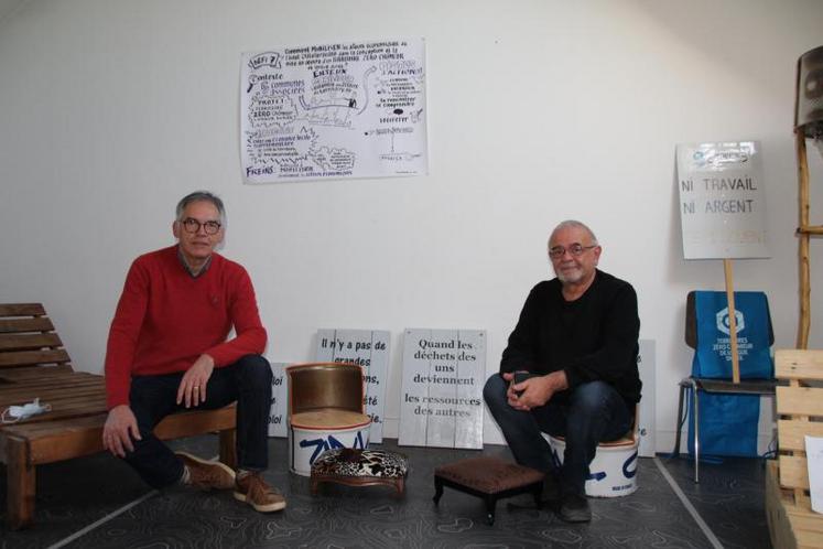 Jacky Gauthier (à gauche) est le président de l’entreprise à but d’emploi Ressort et 
Bruno Sully le co-président du comité local de l’emploi.
