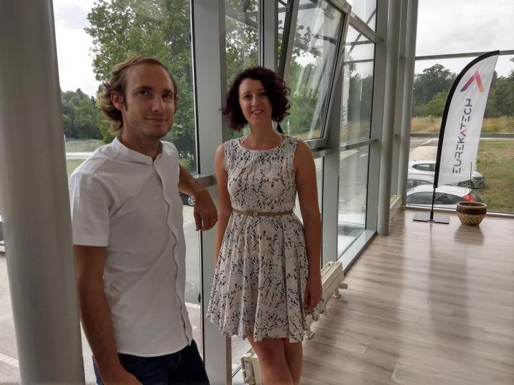 Aurélie Colin-Thévenet et Grégory Thévenet ont installé Lux Lingua à la pépinière d’entreprises de Saint-Michel.