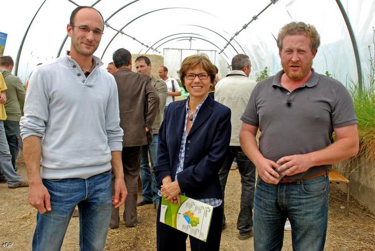 Christiane Barret, préfète des Deux-Sèvres, était reçue mercredi 10 mai par les représentants de Biosèvres : Yann Liaigre (à gauche), président et Guillaume Riou-Bourdon, vice-président.