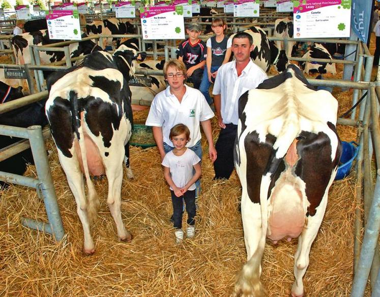 Juin : le national prim'holstein à Lezay.