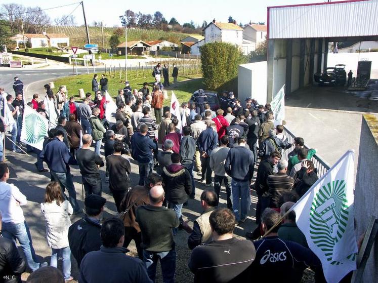 Vendredi 29 février, à Mareuil-sur-Lay, une mobilisation qui a enclenché un processus de réglement du conflit.