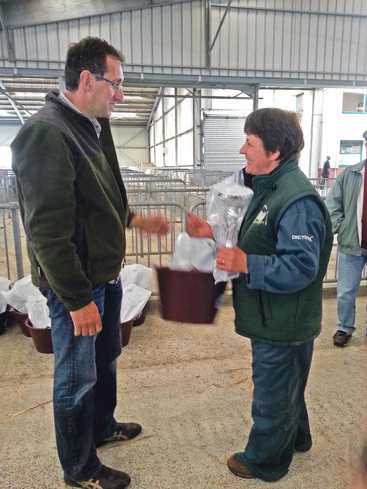 Des trophées pour saluer le travail des éleveurs sur la génétique.