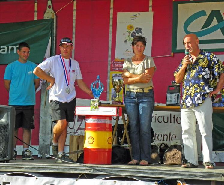 Jean-Yves Bernard (Deux-Sèvres), vainqueur du concours de labour en planche.