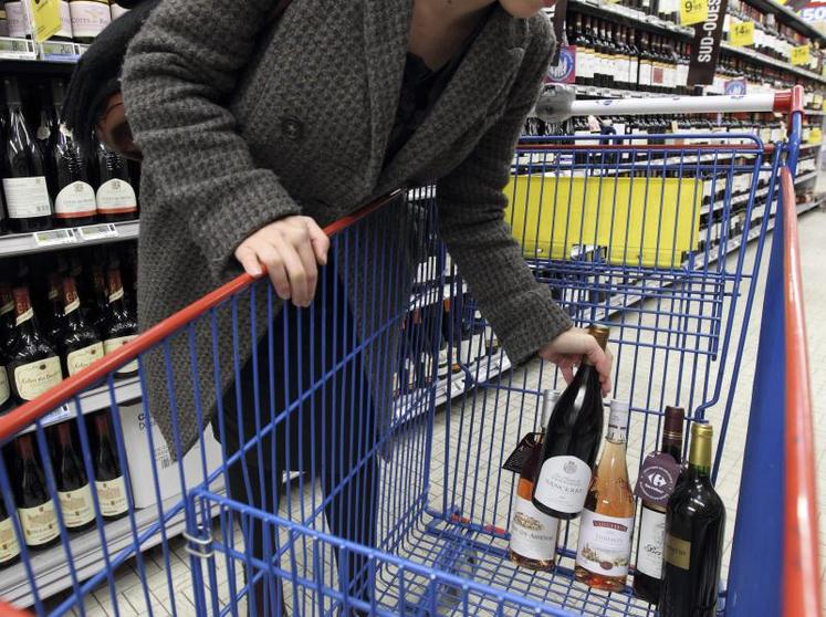 Les Français consacrent plus de temps à leurs courses et privilégient toujours le samedi pour les faire.