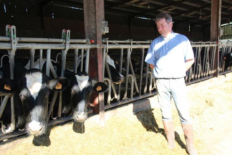 Fabrice Ramblière accueillera ses collègues agriculteurs pour évoquer les antibiotiques. 